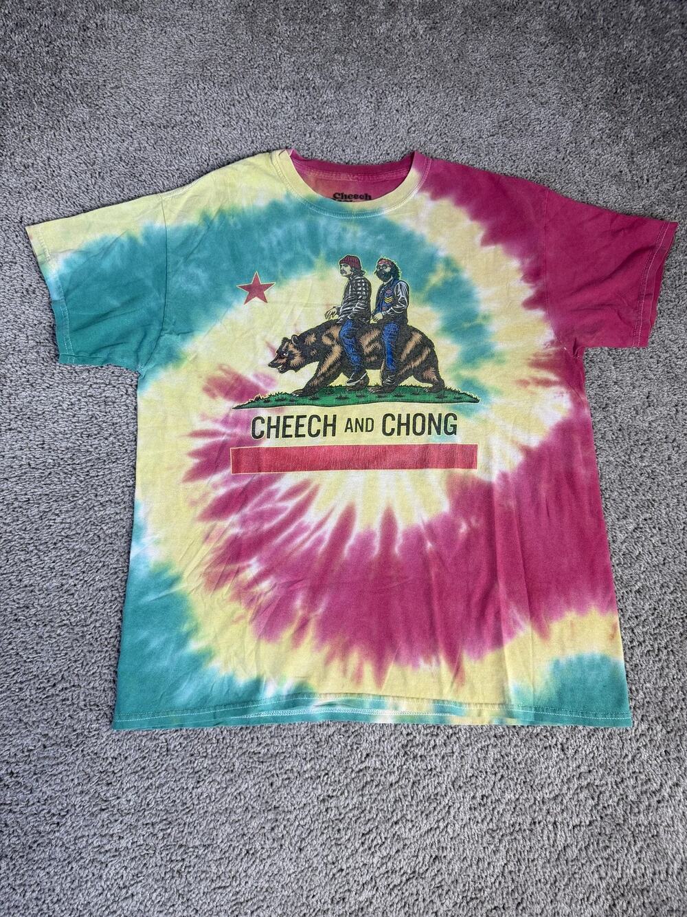 Cheech & Chong Shirt Mens L Multicolor Tie Dye Bear Graphic Crew Neck Tagless